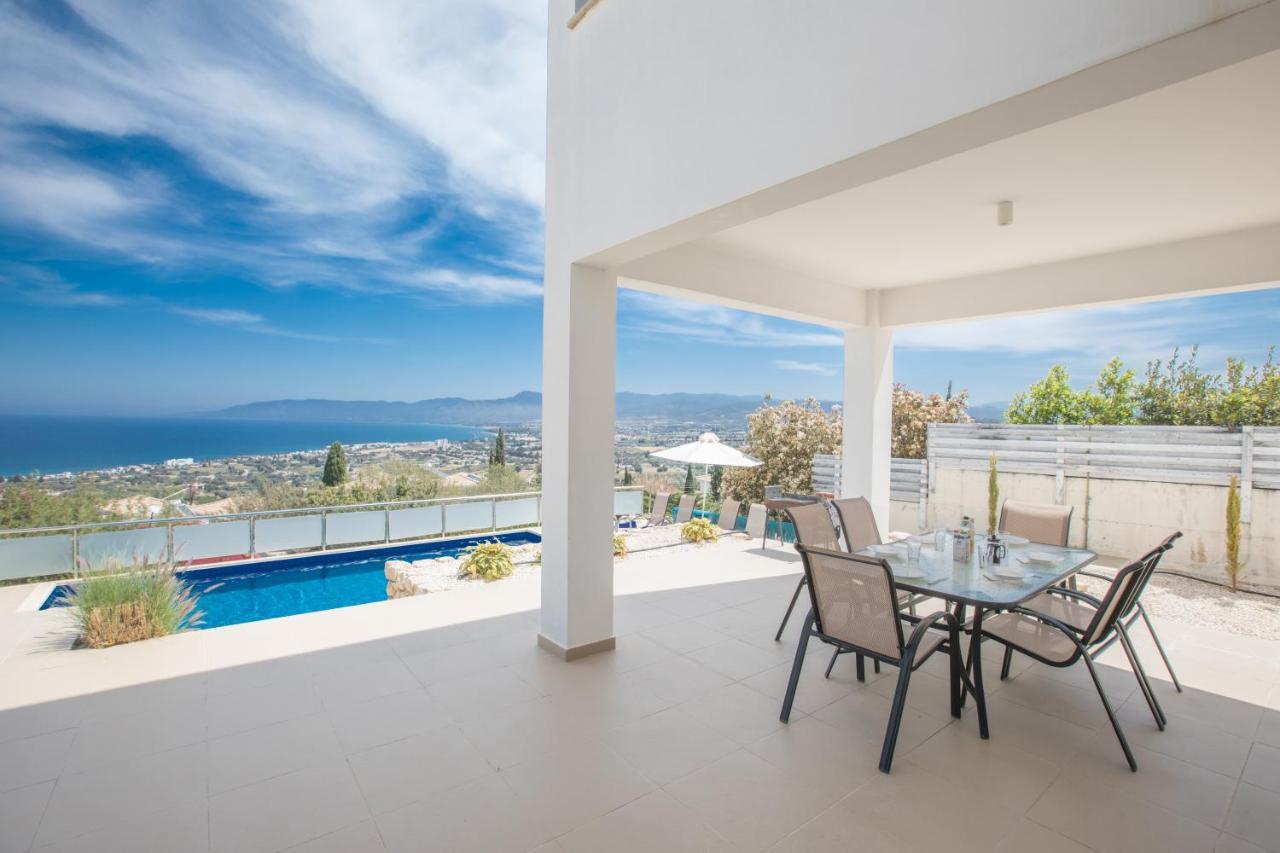 Esprit Villa 30 Полис Екстериор снимка