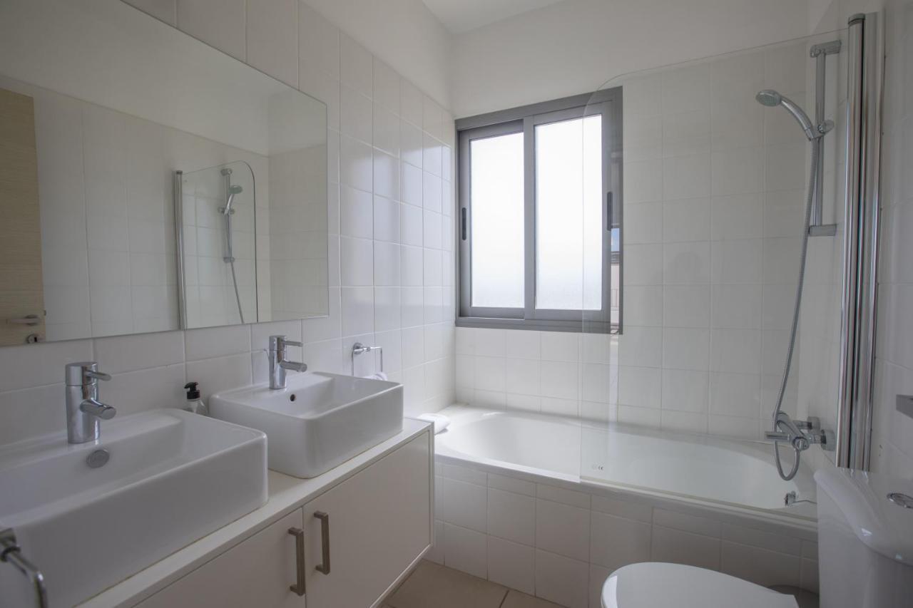 Esprit Villa 30 Полис Екстериор снимка